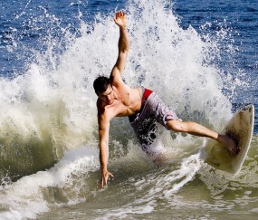 开云体育-跨越东西的篮球传奇，从浙江到纽约，班凯罗的双线统治