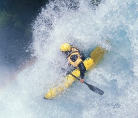 开云体育官网-若日尼奥掌控全局，里昂力克比利时背后的战术革命