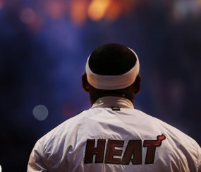 开云体育入口-张镇麟绝命封喉，辽宁公牛一球定江山，山东饮恨终场哨