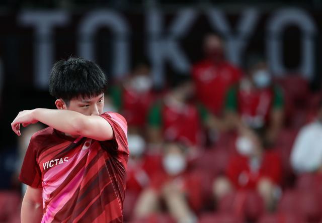 波兰乒乓球队鏖战韩国乒乓球队，水谷隼爆发神勇