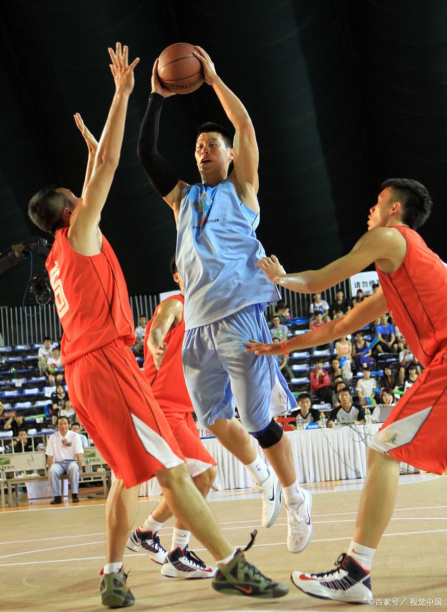 激情燃烧的球场,谁能拔得头筹 激情燃烧的球场,谁能拔得头筹