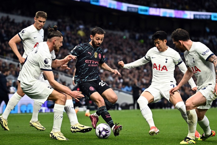 曼城双杀对手，碾压晋级四强