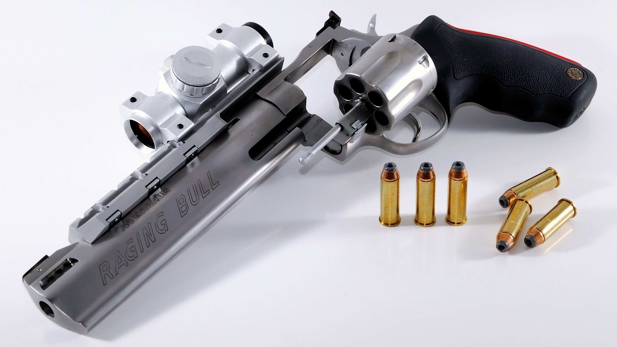 欧冠半决赛焦点战,热火式压制,骑士的窒息之夜