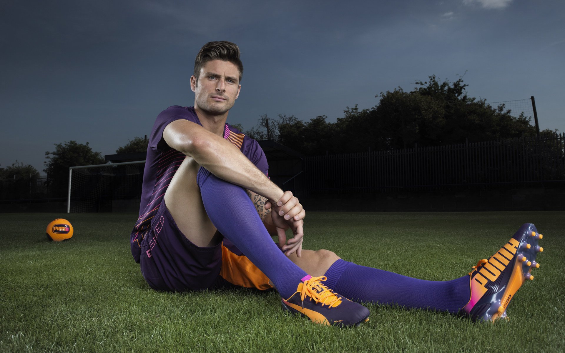 亚洲之光与欧洲风暴，孙兴慜的制胜时刻与苏格兰的闪电战