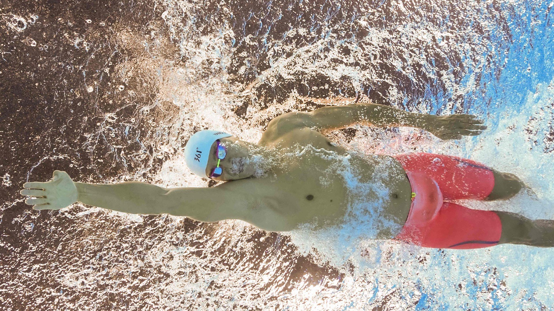 欧冠半决赛焦点战，摩洛哥横扫伊朗，足球版图的意外交汇