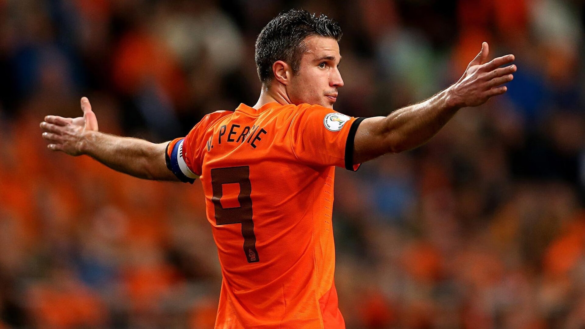 逆转的轰鸣,皮亚斯特里点燃赛场,阿斯顿马丁撼动红牛王朝