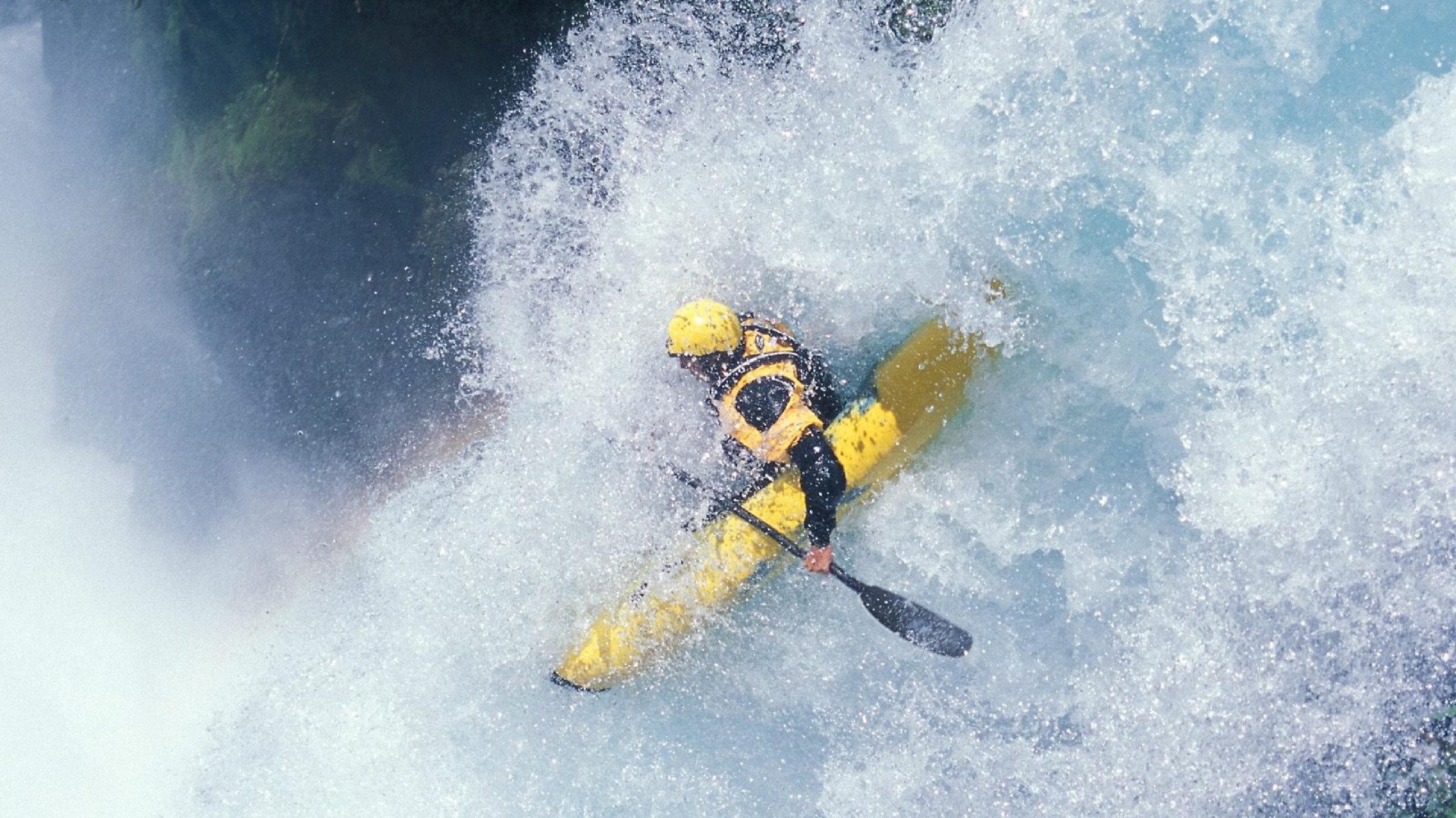 若日尼奥掌控全局，里昂力克比利时背后的战术革命